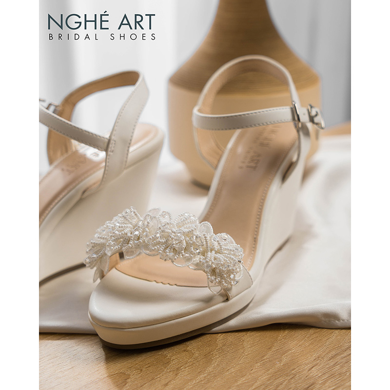 Giày cưới Nghé Art đế xuồng hoa voan pha lê 8 cm 537-236-8P-DA-TRANG - Ảnh 4 - Nghé Art Bridal Shoes – 0822288288