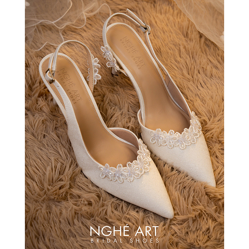 Giày cưới Nghé Art form slingback đính hoa pha lê 5 cánh 539-535-NHU-TRANG - Ảnh 1 - Nghé Art Bridal Shoes – 0822288288