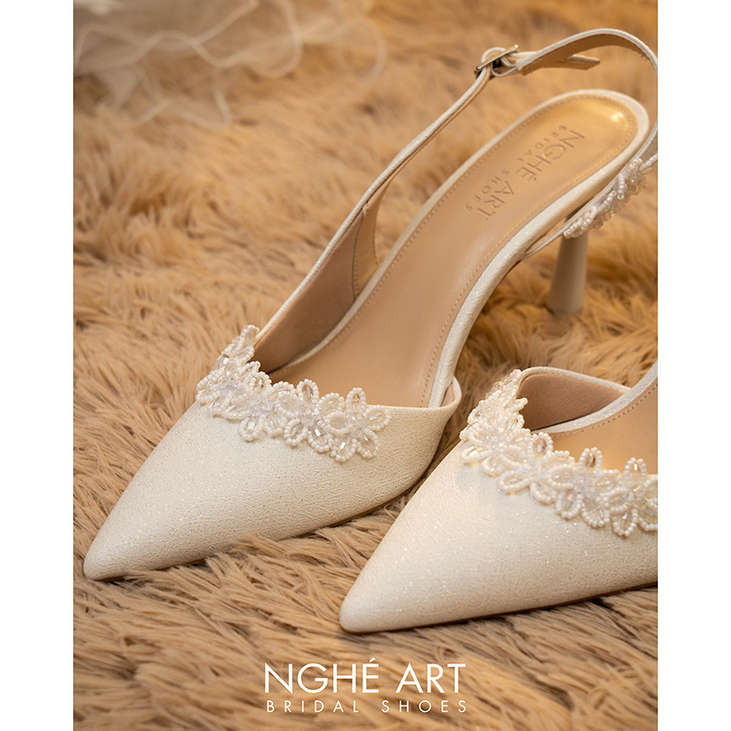 Giày cưới Nghé Art form slingback đính hoa pha lê 5 cánh 539-535-NHU-TRANG - Ảnh 4 - Nghé Art Bridal Shoes – 0822288288