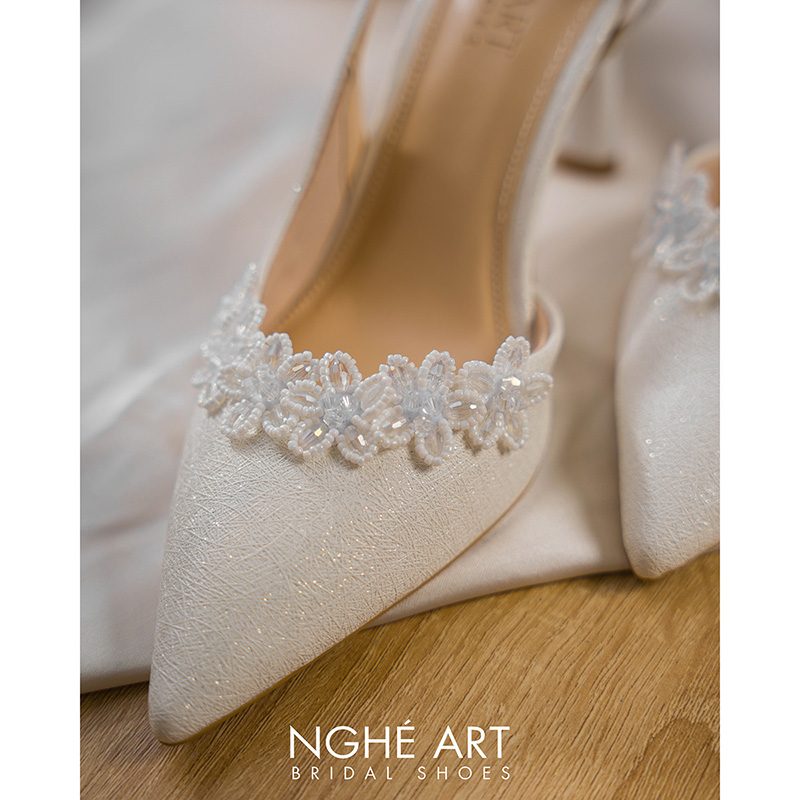 Giày cưới Nghé Art form slingback đính hoa pha lê 5 cánh 539-535-NHU-TRANG - Ảnh 5 - Nghé Art Bridal Shoes – 0822288288