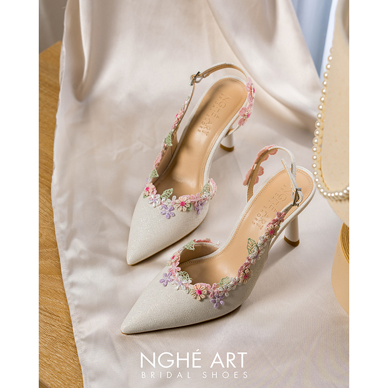 Giày cưới Nghé Art form slingback đính hoa vintage  548-535-NHU-TRANG - Ảnh 1 - Nghé Art Bridal Shoes – 0822288288