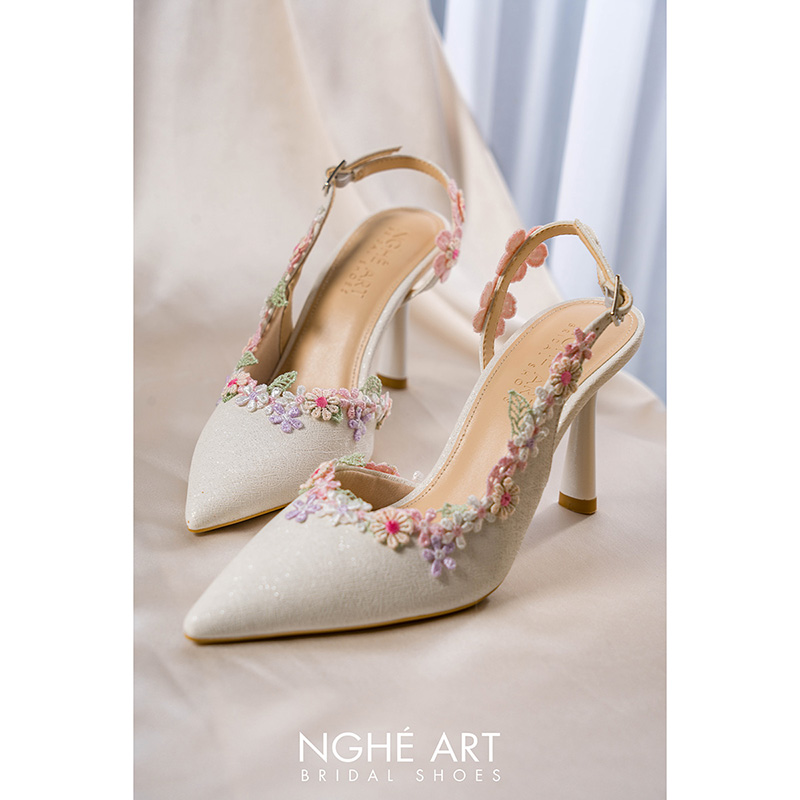 Giày cưới Nghé Art form slingback đính hoa vintage  548-535-NHU-TRANG - Ảnh 2 - Nghé Art Bridal Shoes – 0822288288