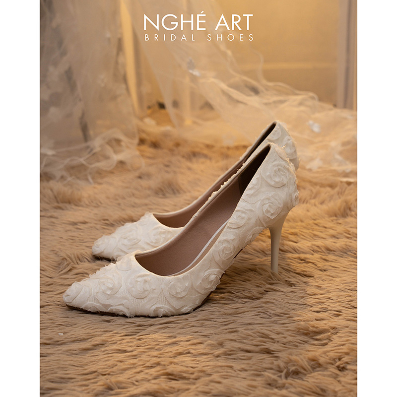 Giày cưới Nghé Art ren hoa hồng trắng cao 10 cm 545-377-10P-NHU-TRANG - Ảnh 4 - Nghé Art Bridal Shoes – 0822288288