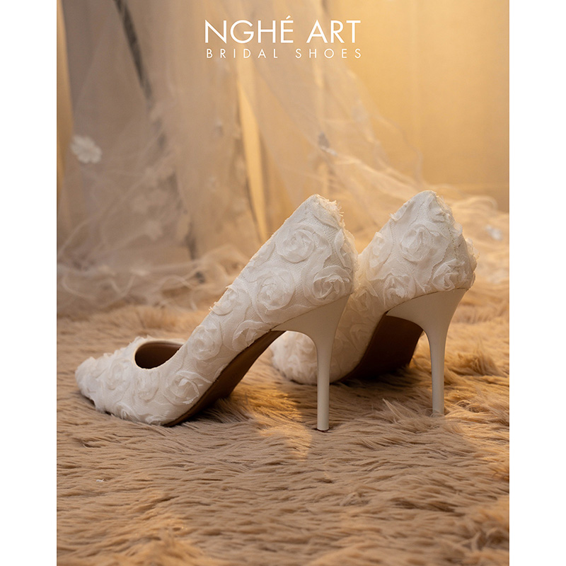 Giày cưới Nghé Art ren hoa hồng trắng cao 10 cm 545-377-10P-NHU-TRANG - Ảnh 5 - Nghé Art Bridal Shoes – 0822288288