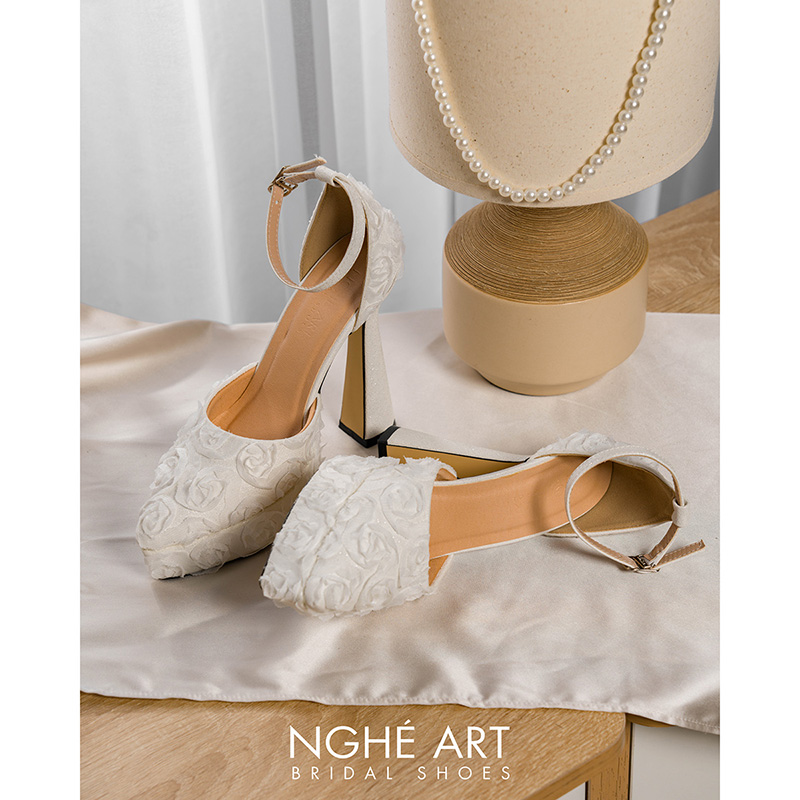 Giày cưới Nghé Art ren hoa hồng trắng cao 13 cm 545-481-13P-NHU-TRANG - Ảnh 6 - Nghé Art Bridal Shoes – 0822288288