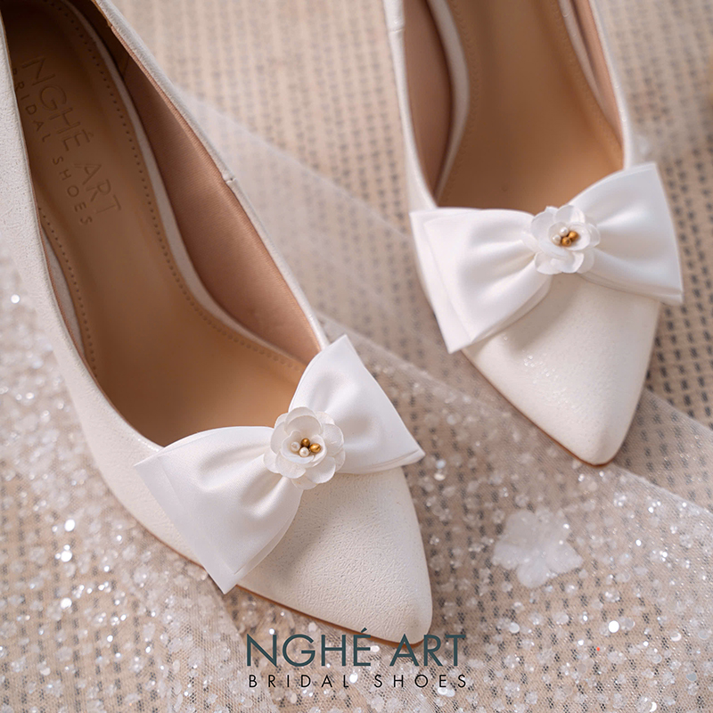 Giày Cưới Nơ Satin Đính Hoa - Ảnh 6 - Nghé Art Bridal Shoes – 0822288288