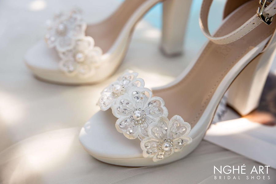 Top 5 mẫu giày hot nhất trên thị trường giày cưới nữ hiện tại - Ảnh 2 - Nghé Art Bridal Shoes – 0822288288