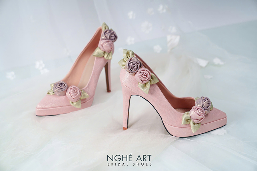 Vì sao đầu năm người ta thường tìm đến những sản phẩm thủ công - Ảnh 2 - Nghé Art Bridal Shoes – 0822288288