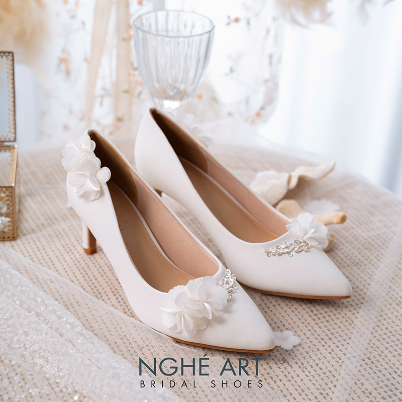 Vì sao đầu năm người ta thường tìm đến những sản phẩm thủ công - Ảnh 4 - Nghé Art Bridal Shoes – 0822288288