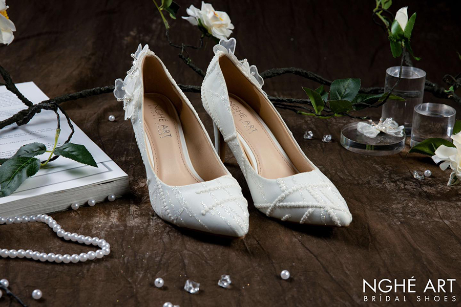 Top 4 mẫu giày cô dâu hot nhất ở Nghé Art Bridal Shoes - Ảnh 8 - Nghé Art Bridal Shoes – 0822288288