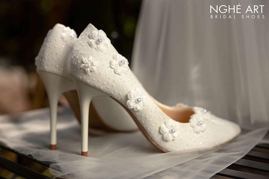 Kinh Nghiệm Chọn Giày Cưới - Ảnh 4 - Nghé Art Bridal Shoes – 0822288288