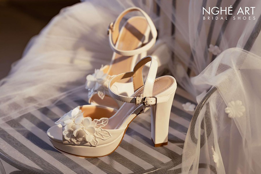 Tại Sao Nên Chọn Giày Cưới Handmade Cho Ngày Trọng Đại - Ảnh 2 - Nghé Art Bridal Shoes – 0822288288
